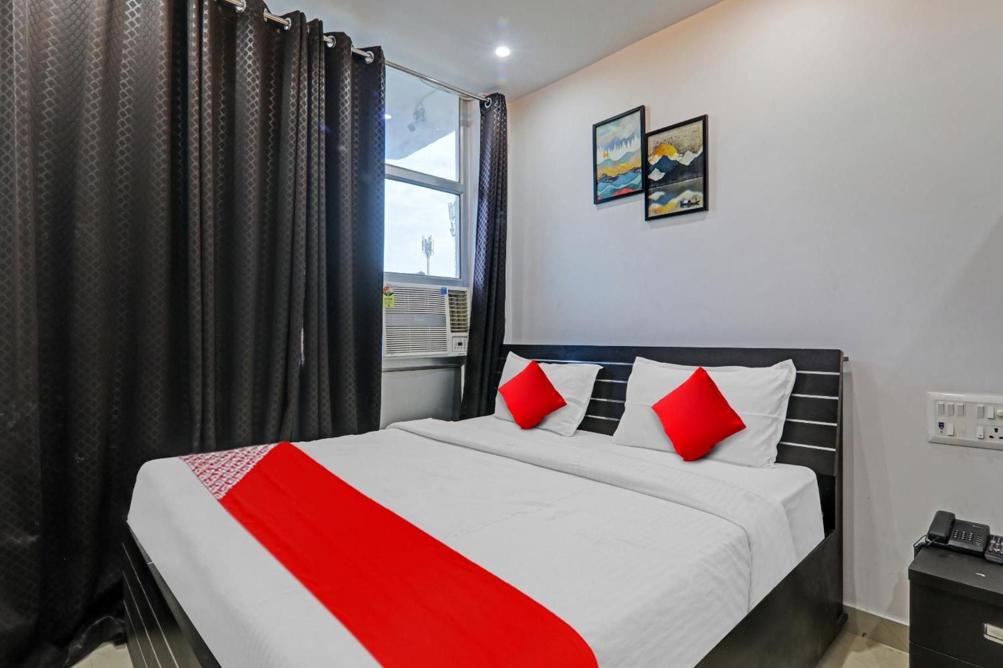 Oyo Flagship 81064 Chaudhary In Hotel Gorakhpur Bagian luar foto